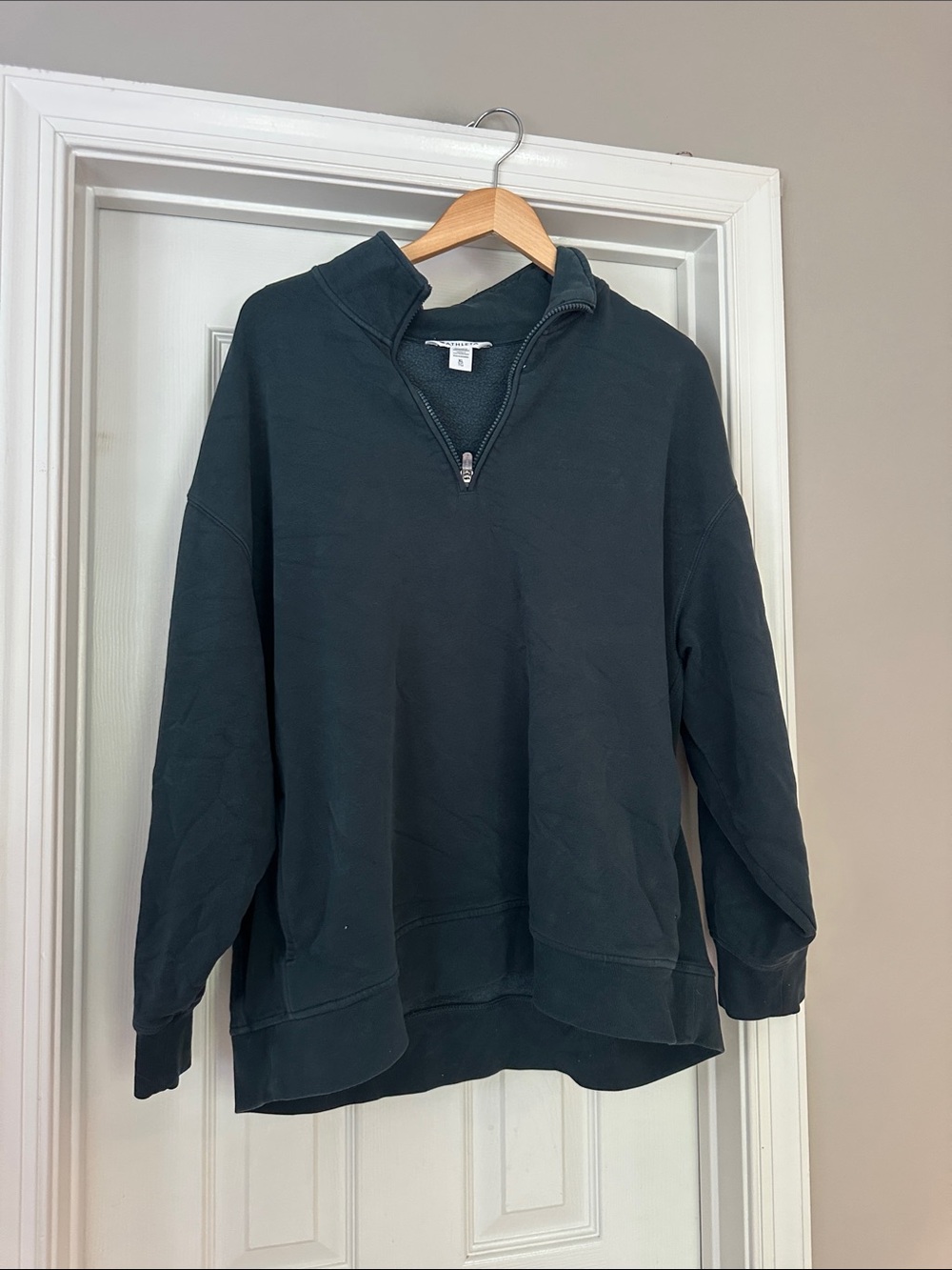 Athleta 1/4 zip sweatshirt